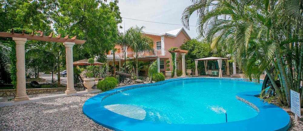 Palm Inn Hotel ポルトープランス エクステリア 写真